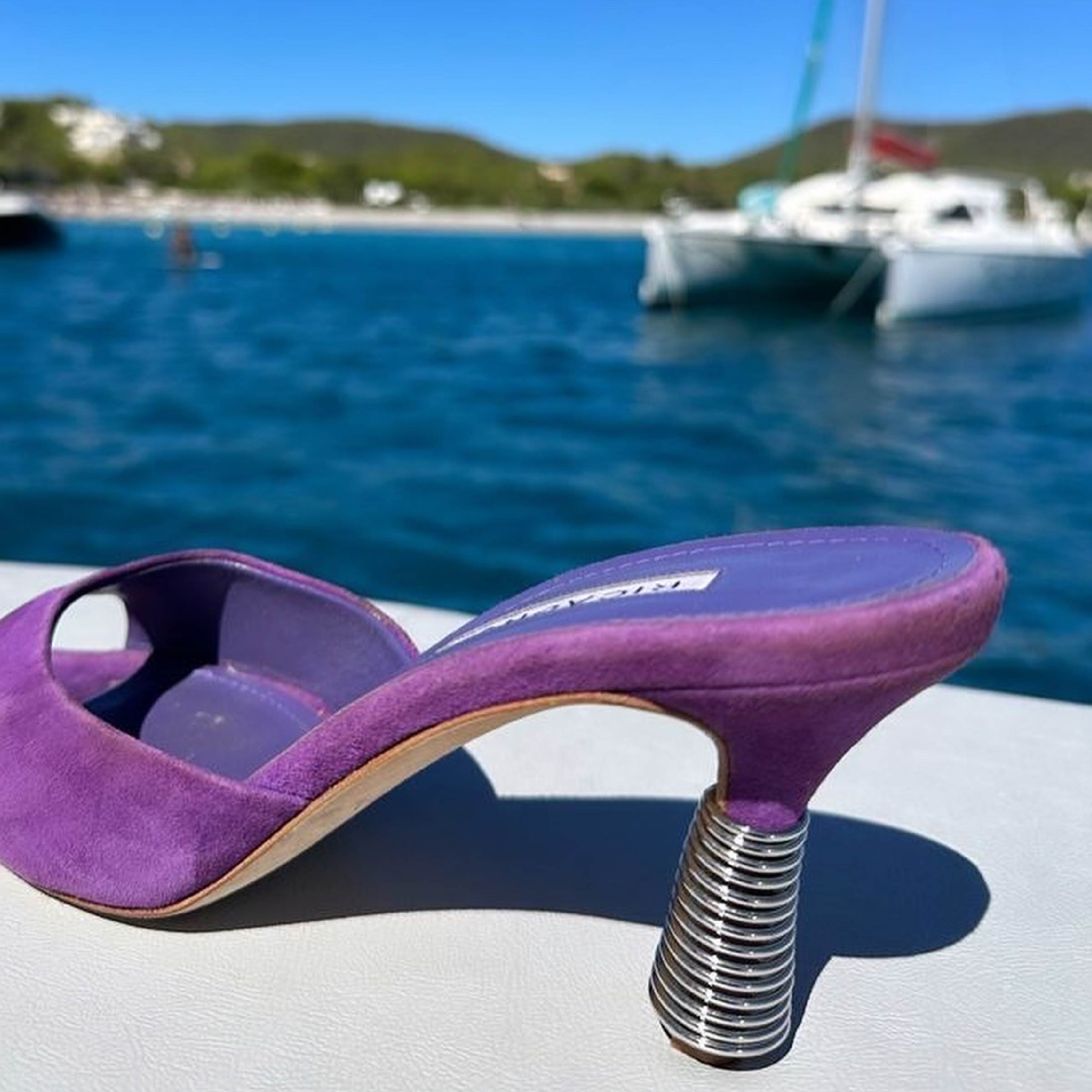 YIRA MULE